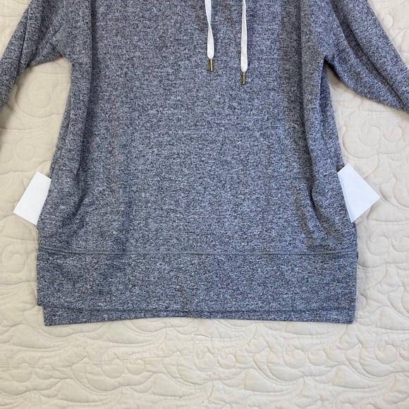 Old Navy Active Cowl Neck Sweatshirt with Pockets - Picture 7 of 8